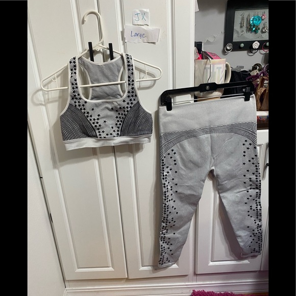 Fabletics size large two piece set nwot - Picture 3 of 7